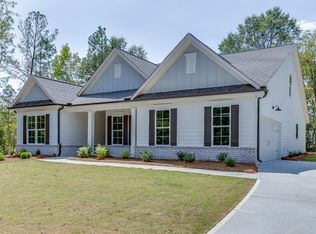 2551 Ashworth Lake Rd, Snellville, GA 30078