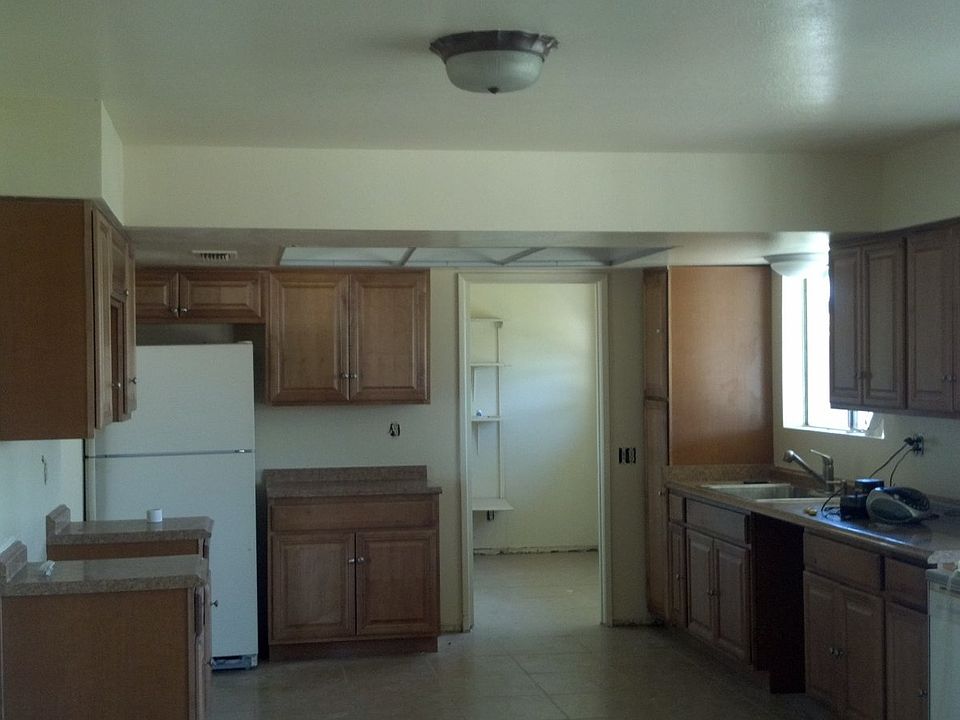 1st image of 2533 E Highland St