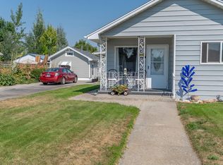 649 Shoshone Ave, Lovell, WY 82431