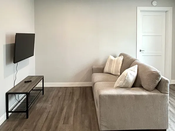 204 4th Ave, International Falls, MN