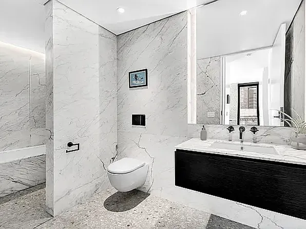 16 West 40th Street image 10 of 12