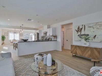 2006 W 95th St, Los Angeles, CA, 90047