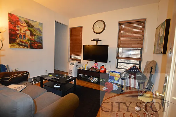 Rented by City Stop Realty | media 45