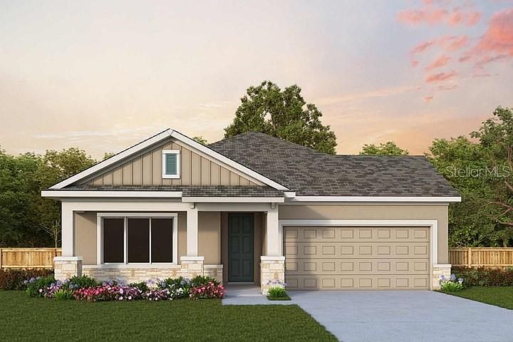 1st image of 400 Orangewood Dr