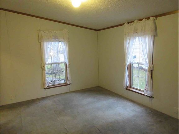 2nd image of 55 Lapidary Ln