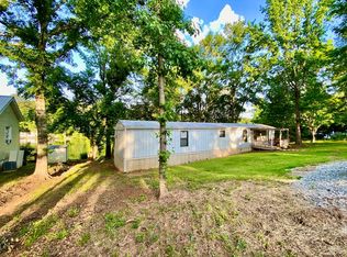 80 Cedar Cir, West Point, GA 31833