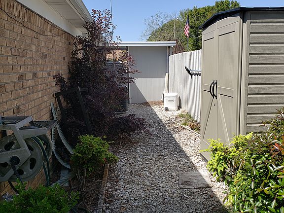 3rd image of 5915 Strickland Pl