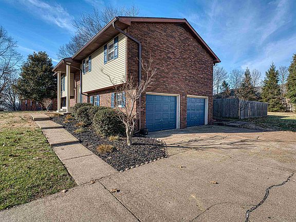 2nd image of 8344 N Birch Dr