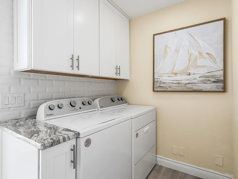 1510 3rd Ct — Photo 15