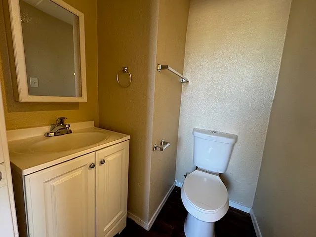 2238 E Taylor St — Photo 7