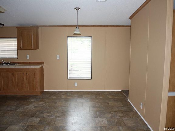5th image of 38322 County Road 439