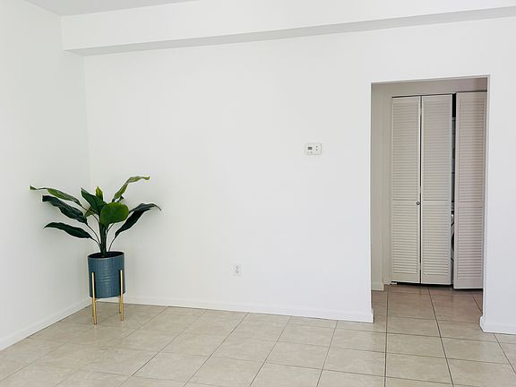 4th image of 11545 Caminito La Bar