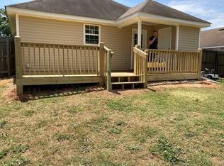 306 Strawbridge Ln, Bonaire, GA 31005