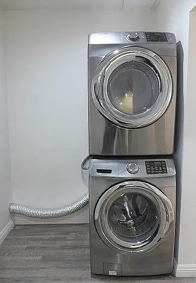 In-unit laundry