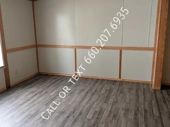 913 N Taylorville Blvd, Taylorville, IL
