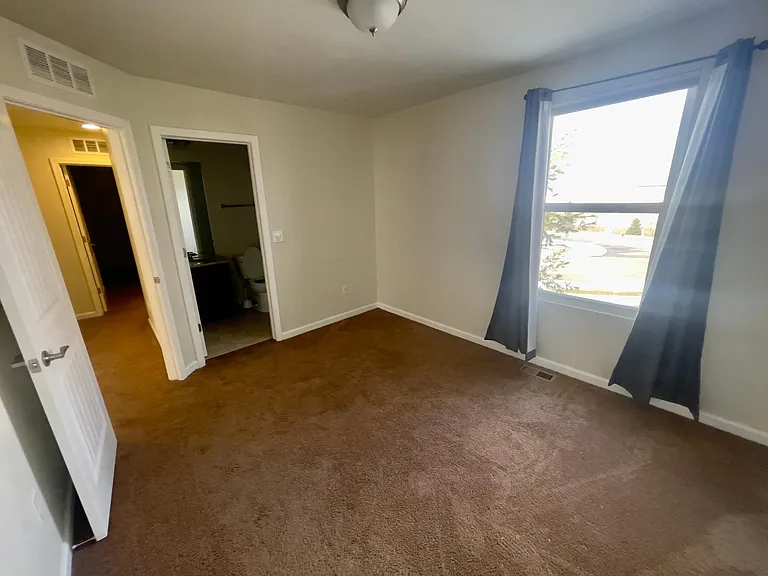 49744 Hartwick Dr — Photo 17