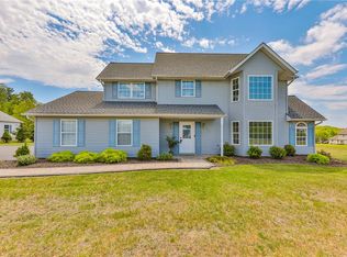 209 Terrace Dr, Saylorsburg, PA 18353