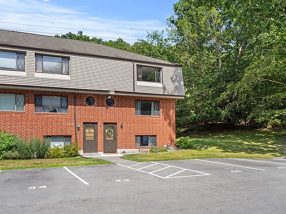 2nd image of 404 Farrwood Dr