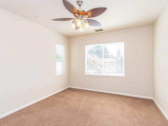 5th image of 8282 Crystal Walk Cir