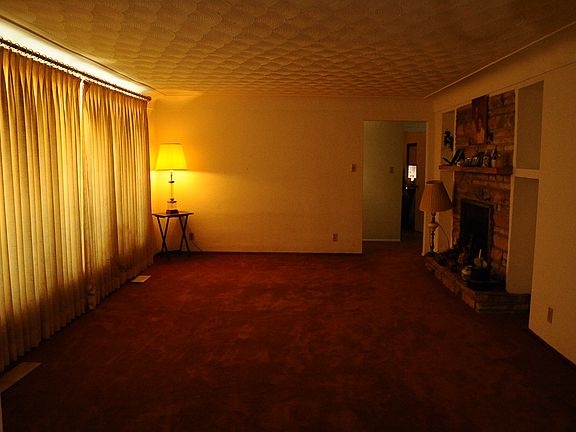 4th image of 3100 Louisiana Blvd