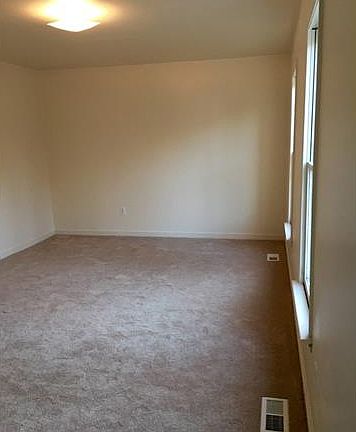 4th image of 4610 Mason Dale Ct