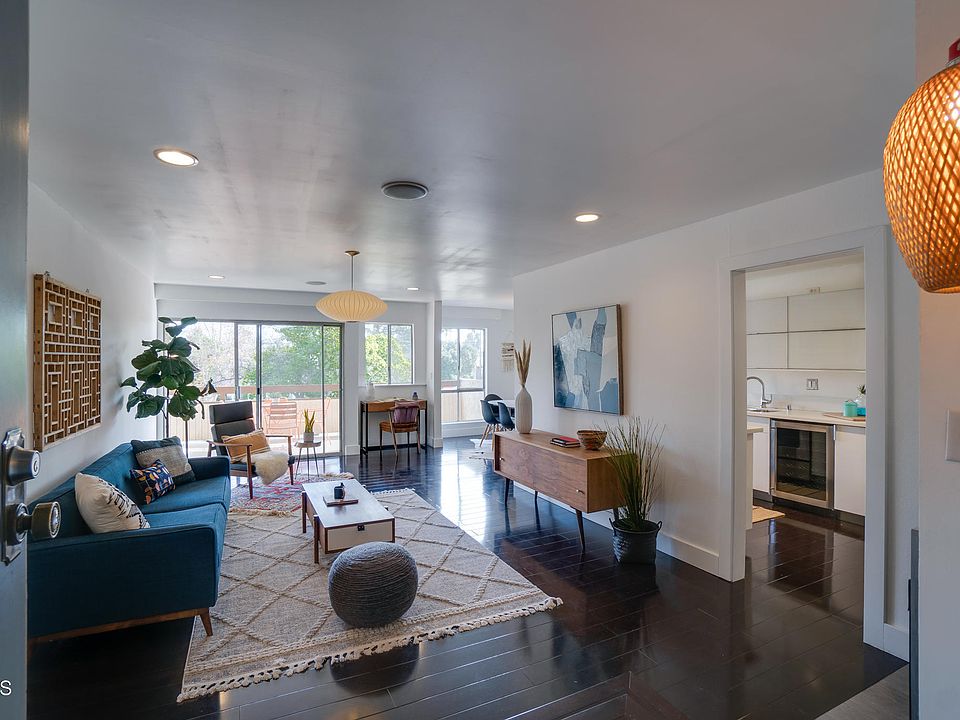 1st image of 125 S Sierra Madre Blvd Unit 205