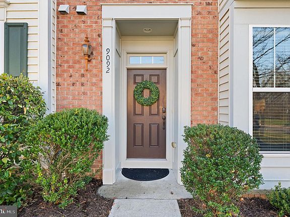 5th image of 9092 Ribbon Falls Loop