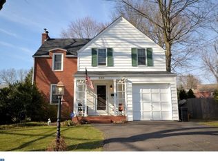 330 E Birch Dr, Morrisville, PA 19067
