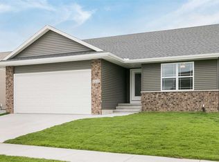 1339 Redbud Ave, Tiffin, IA 52340