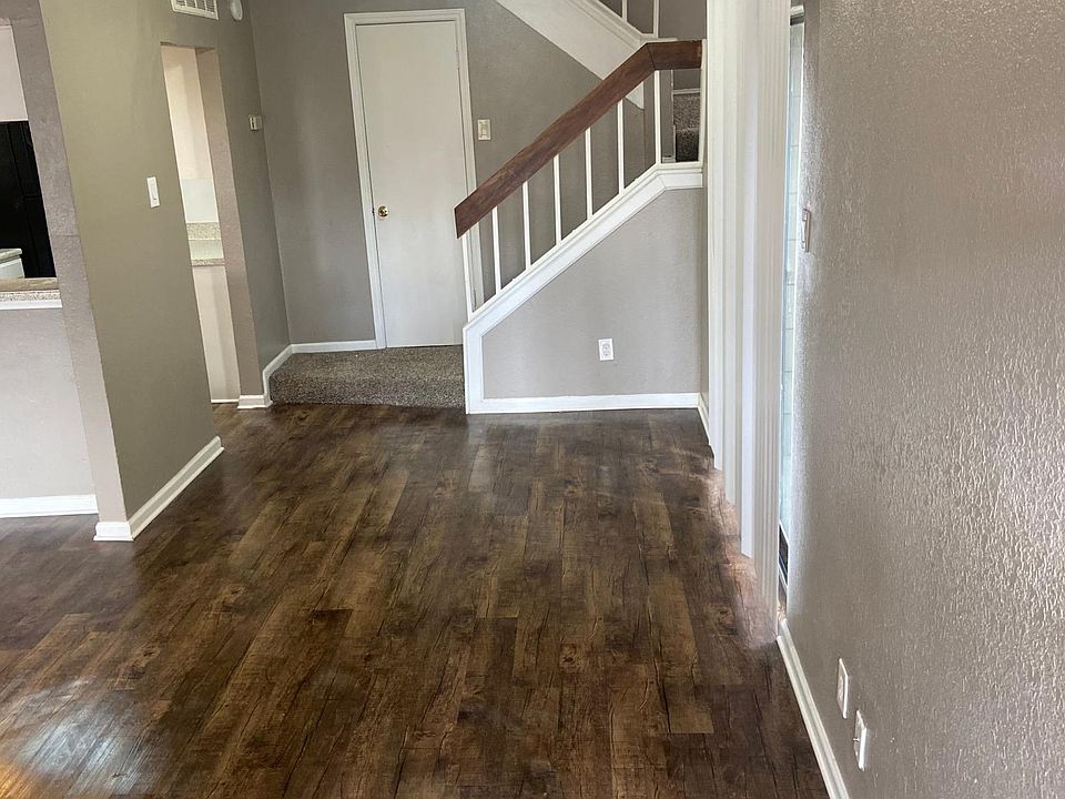 Great layout makes it easy to live here!