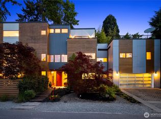 3919 S Alaska St, Seattle, WA