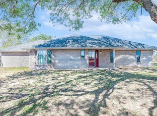 491 State Highway 97, Floresville, TX 78114