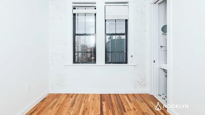 Rented by Nooklyn NYC LLC | media 58