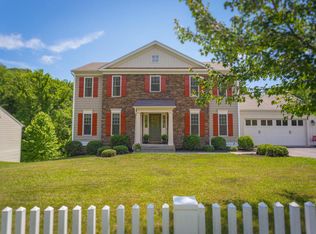 6064 Roselawn Rd, Roanoke, VA 24018