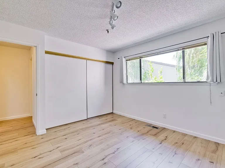 49 Showers Dr #F436 — Photo 42