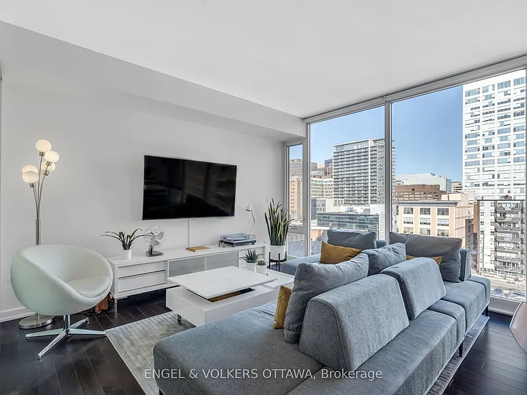 300 Lisgar St #701 — Photo 8