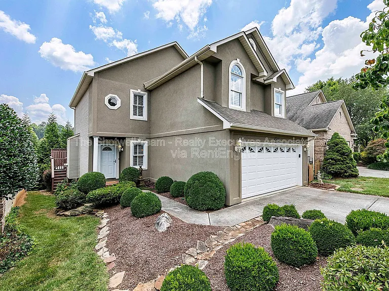 8508 Angel Oak Ct — Photo 1