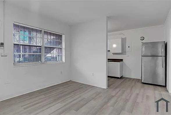 46 NW 62nd St #2 — Photo 4
