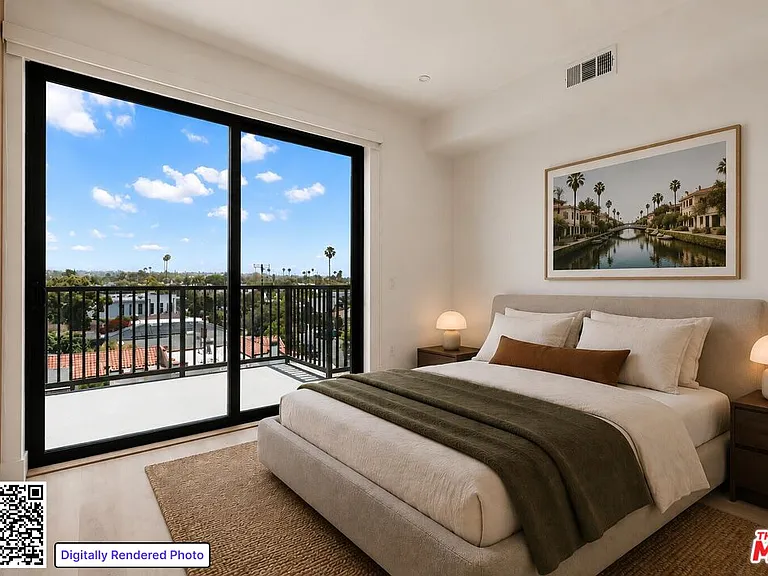 1808 Lincoln Blvd #405 — Photo 1