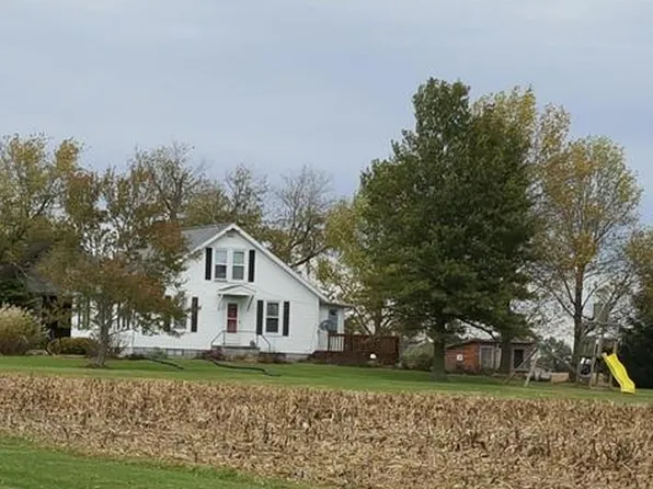 373 Pocahontas Ave, Pocahontas, IL 62275