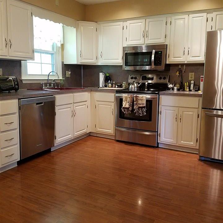 2nd image of 785 Piketown Rd