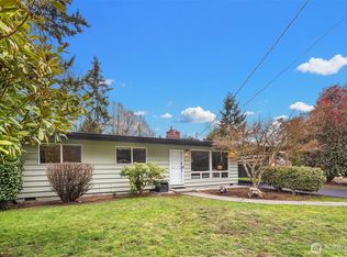 12032 SE 42nd St, Bellevue, WA