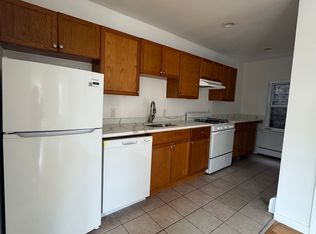 28 Mercer St #1A, Jersey City, NJ 07302