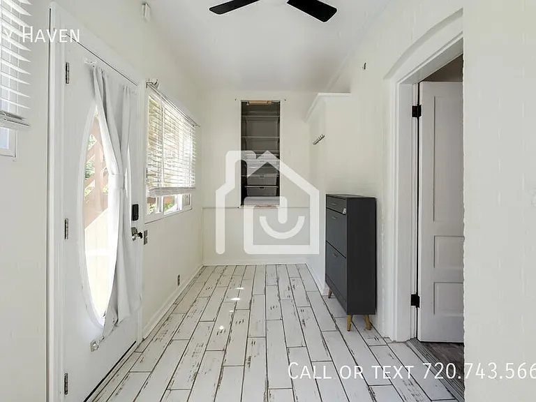 228 N Pearl St #1 — Photo 12