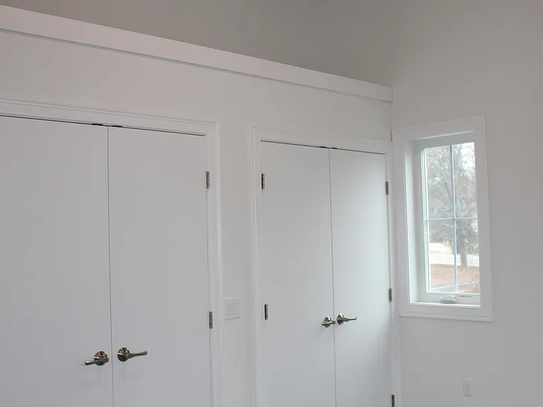 29 State St #5 — Photo 4