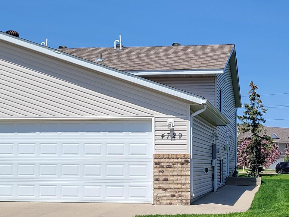 1st image of 4729 Townsite Pl S
