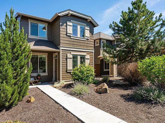 2nd image of 20844 Gateway Dr