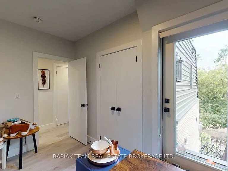 57 Vine Ave #301 — Photo 27