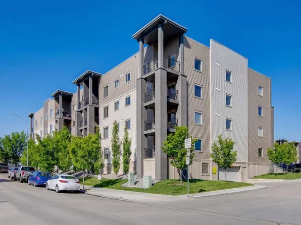 403 N Mackenzie Way SW #3407, Airdrie, AB T4B 3V7
