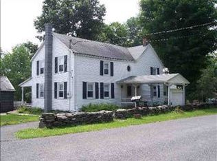 700 Mettacahonts Rd, Accord, NY 12404